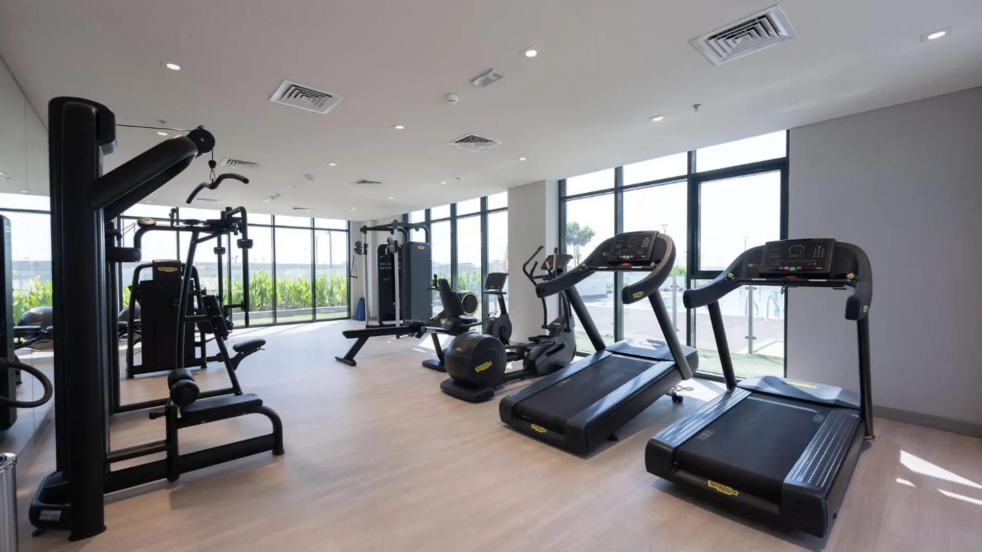 Homey Studio Apartment Perfect For 2 At Azizi Riviera 46 Dubai