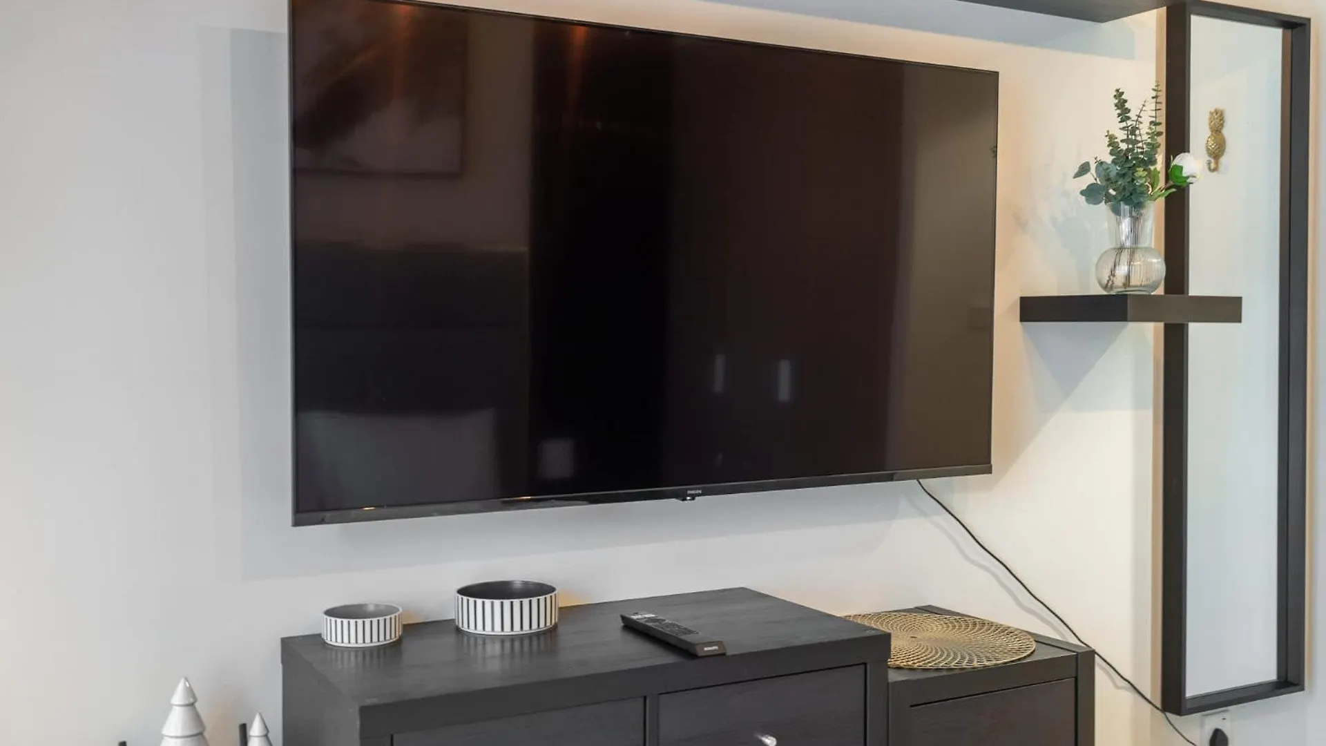 Homey Studio Apartment Perfect For 2 At Azizi Riviera 46 Dubai United Arab Emirates