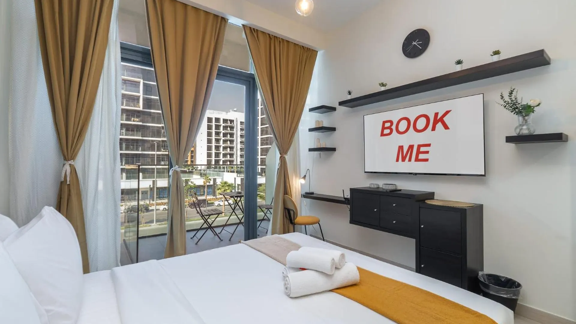 Homey Studio Apartment Perfect For 2 At Azizi Riviera 46 Dubai