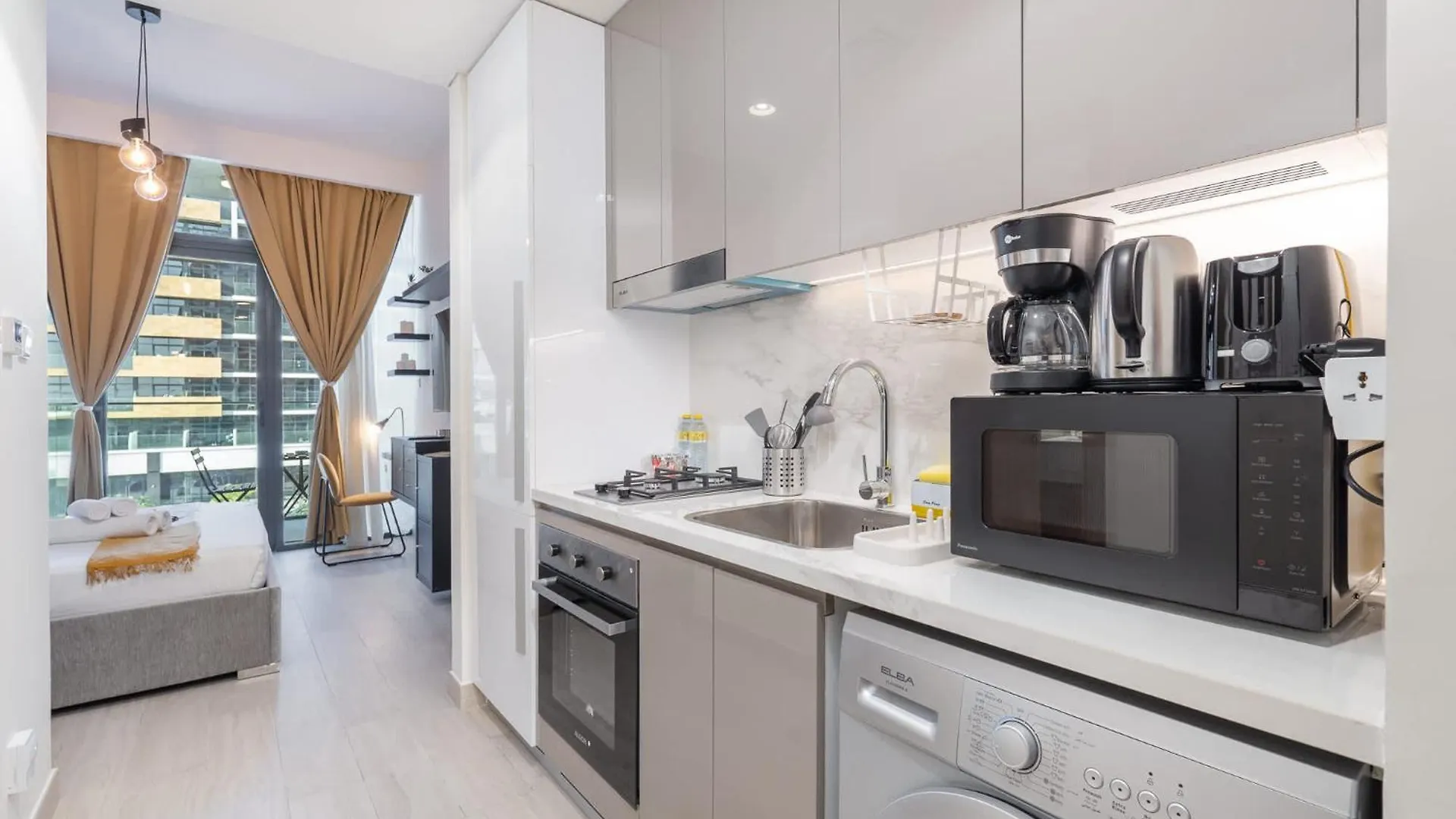 Homey Studio Apartment Perfect For 2 At Azizi Riviera 46 Dubai